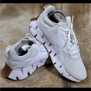 Reebok Zig Dynamica Str Platform Heels‎ White 100220468 Men's Size 8.5